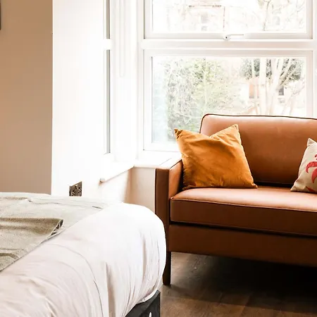 Apartmán Lovely Flat On Bath Road - Flat 9 *