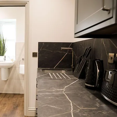 Lovely Flat On Bath Road - Flat 9 Bristol