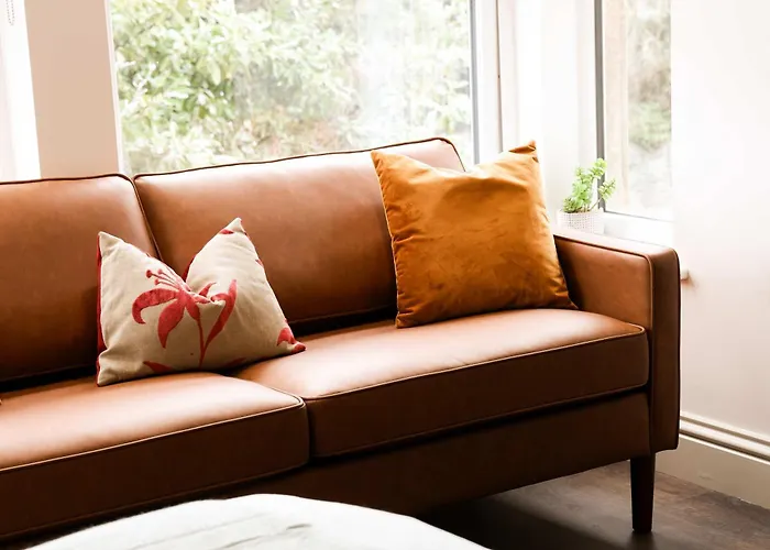 Apartment Lovely Flat On Bath Road - Flat 9 *