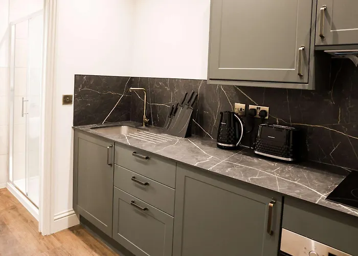 Apartment Lovely Flat On Bath Road - Flat 9