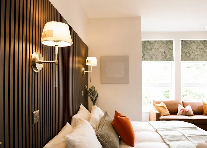 Lovely Flat On Bath Road - Flat 9 Apartmán *