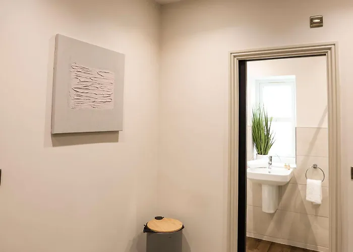 Apartament Lovely Flat On Bath Road - Flat 9